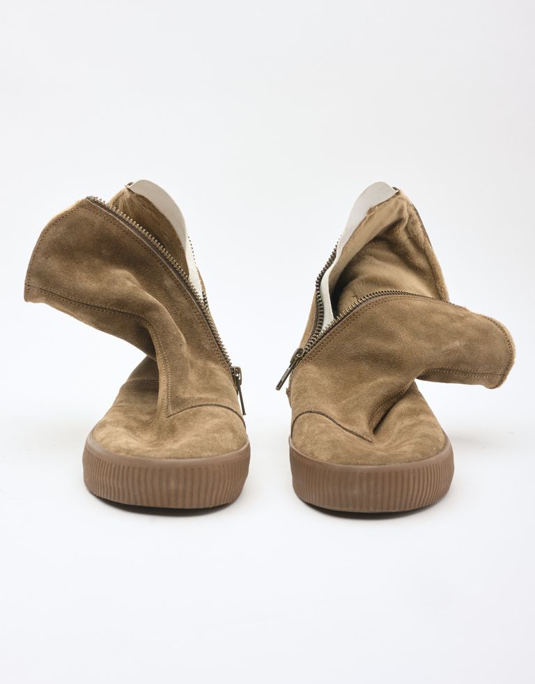 נעלי נשים - Aro - מגפני מעטפה מזמש NOELLE - חום1