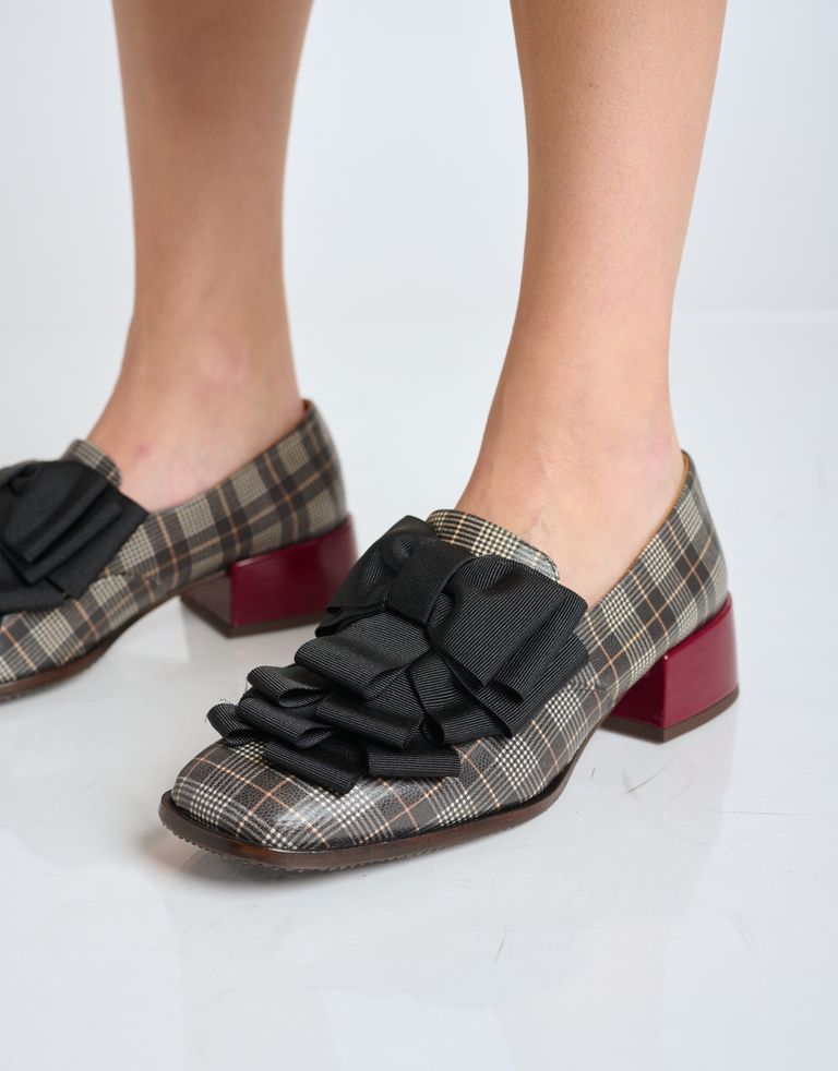 נעלי נשים - Chie Mihara - נעלי מוקסין ZAPAME - שחור אדום2