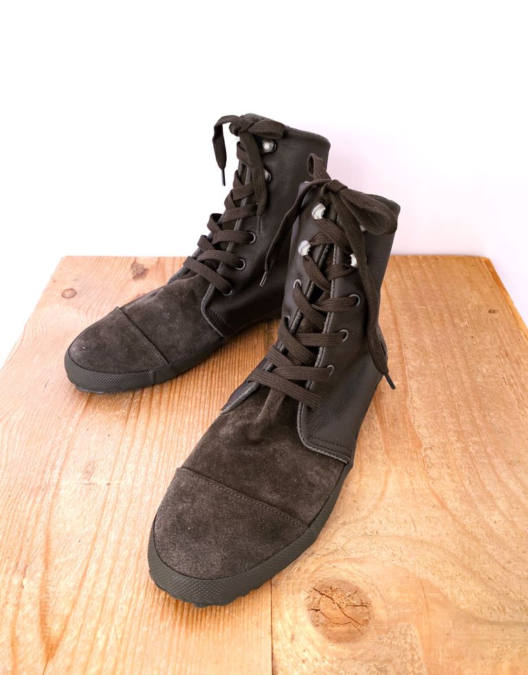 נעלי נשים - Aro - מגפונים עם שרוכים GUS - חום כהה3