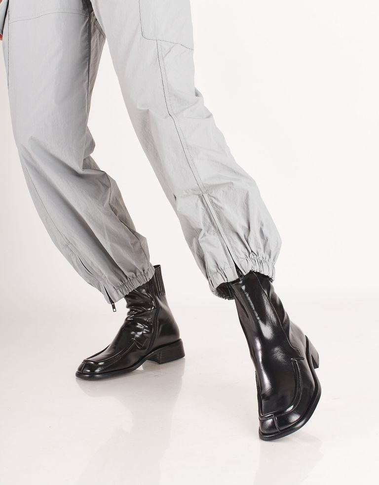 נעלי נשים - Jeffrey Campbell - מגפונים שטוחים ODETTA - שחור3