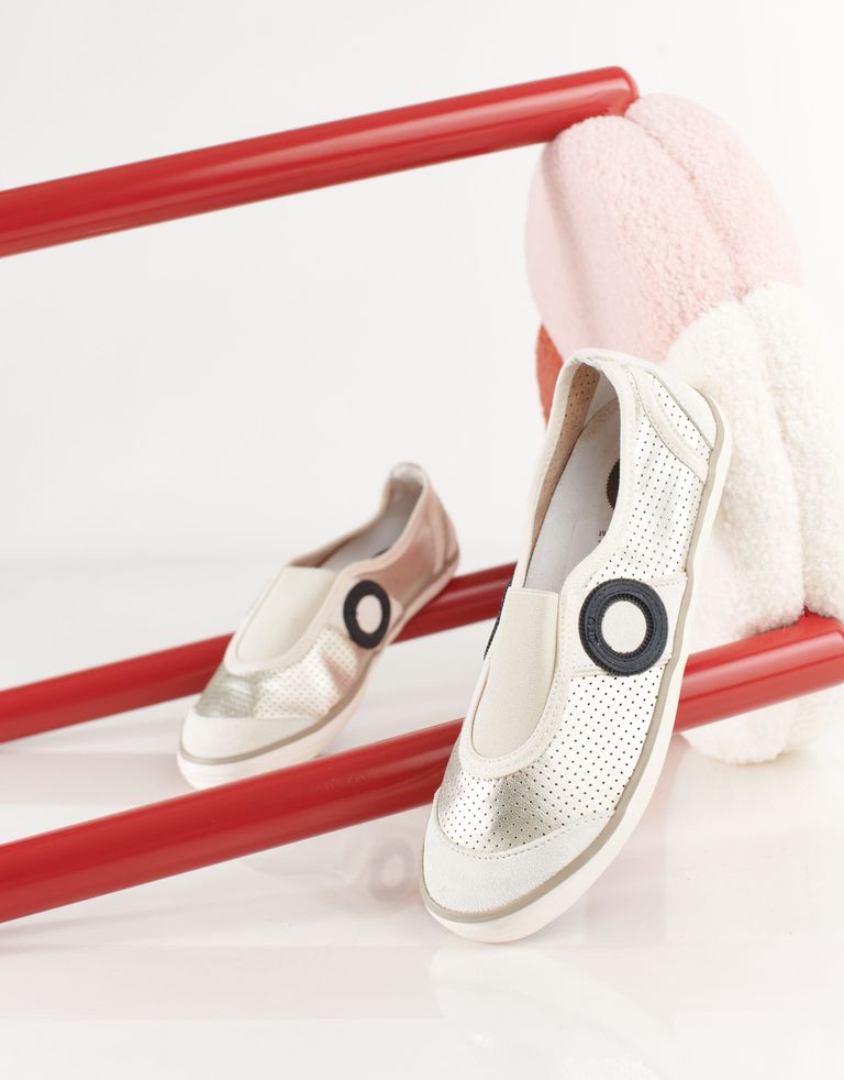 נעלי גברים - Aro - סליפ און PICADA מטאלי - פלטינה2