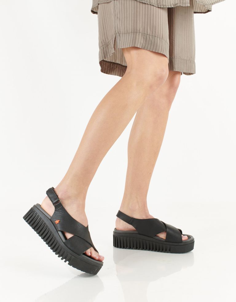 נעלי נשים - Art - סנדלי איקס  BRIGHTON - שחור1