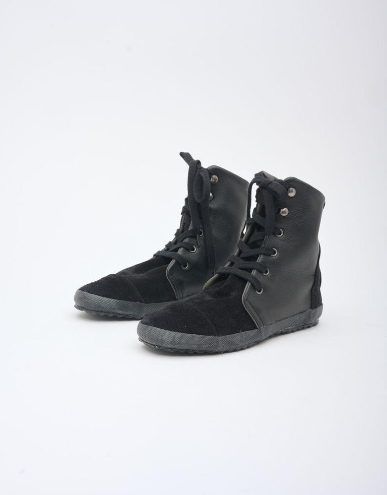 נעלי נשים - Aro - מגפונים עם שרוכים GUS - שחור2