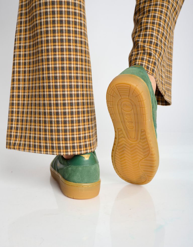 נעלי נשים - Gola - סניקרס זמש HAWK - ירוק2