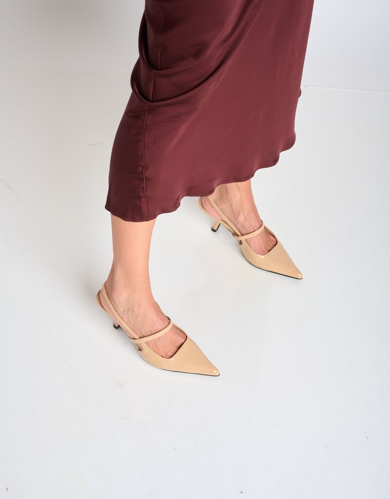 נעלי נשים - Jeffrey Campbell - נעלי סירה עם עקב TANYA - ניוד4