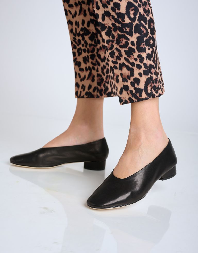 נעלי נשים - Jeffrey Campbell - נעלי סירה שטוחות TRUSTEE - שחור1