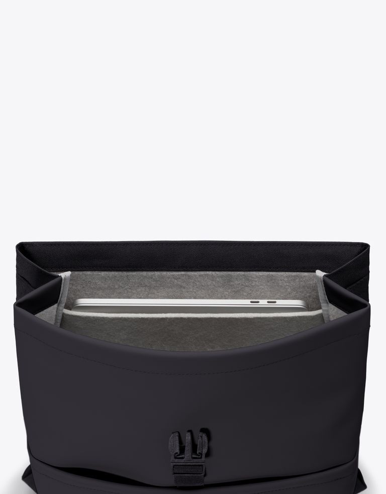 נעלי נשים - Ucon Acrobatics - תיק גב MION INFINITY - שחור4