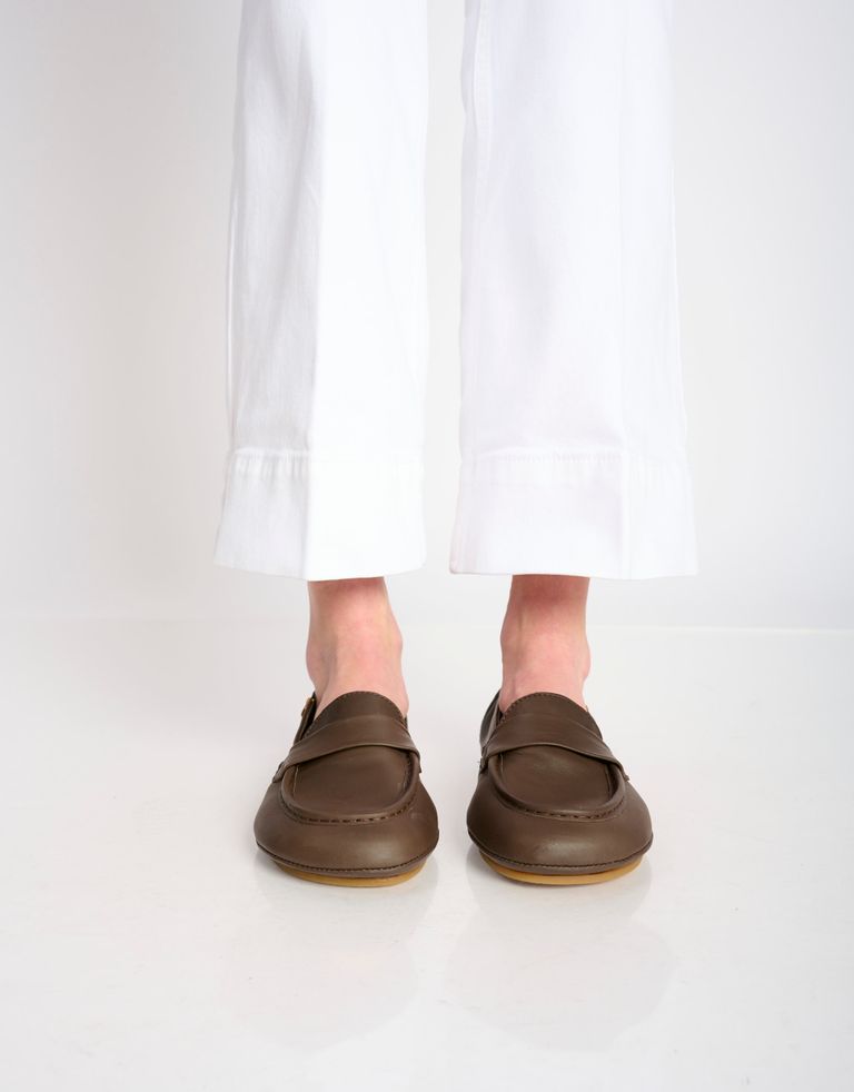 נעלי נשים - El Naturalista - נעלי מוקסין ESSENCE - חום כהה2