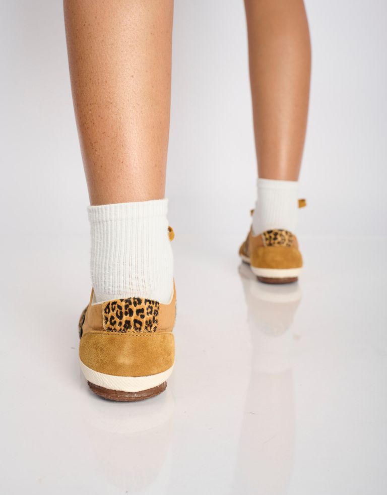 נעלי גברים - Aro - סניקרס משולבות MAY - קאמל4