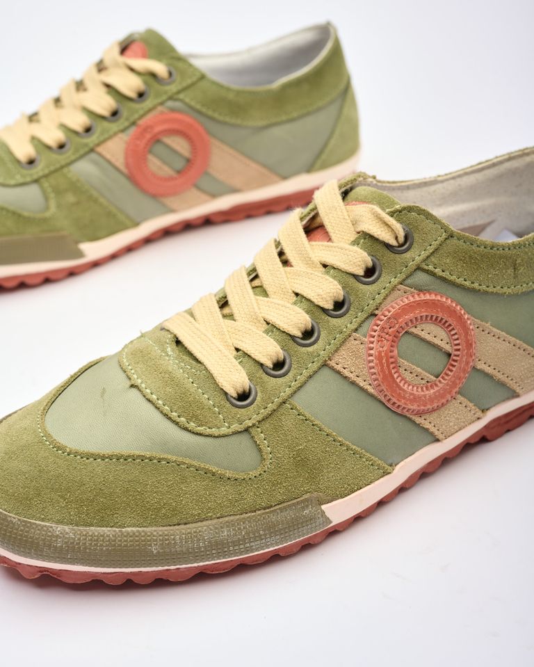 נעלי נשים - Aro - סניקרס נמוכות מעור IDO - זית2