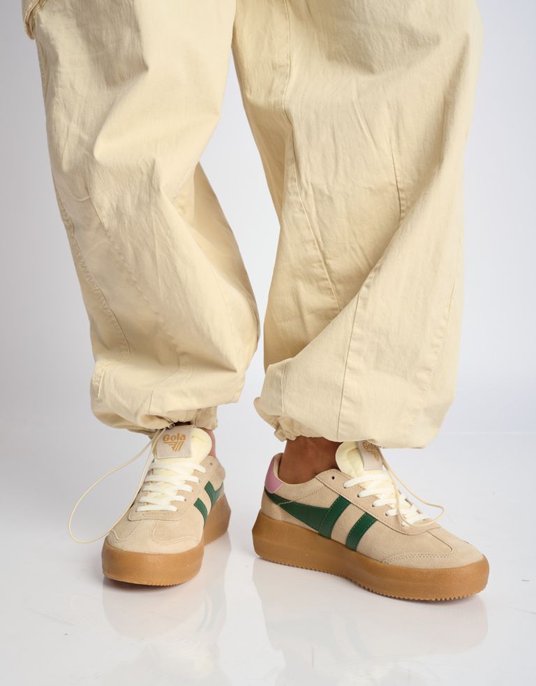 נעלי נשים - Gola - סניקרס זמש ATHENA - בז'   ירוק4