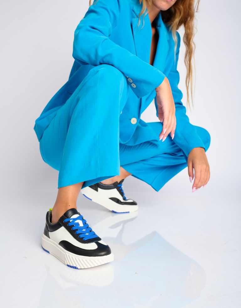 נעלי נשים - 4CCCCEES - סניקרס עור RAY RETA - שחור לבן1