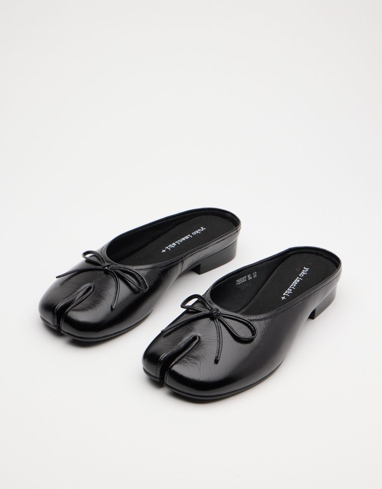 נעלי נשים - Yuko Imanishi - כפכפים שטוחים MINI - שחור1