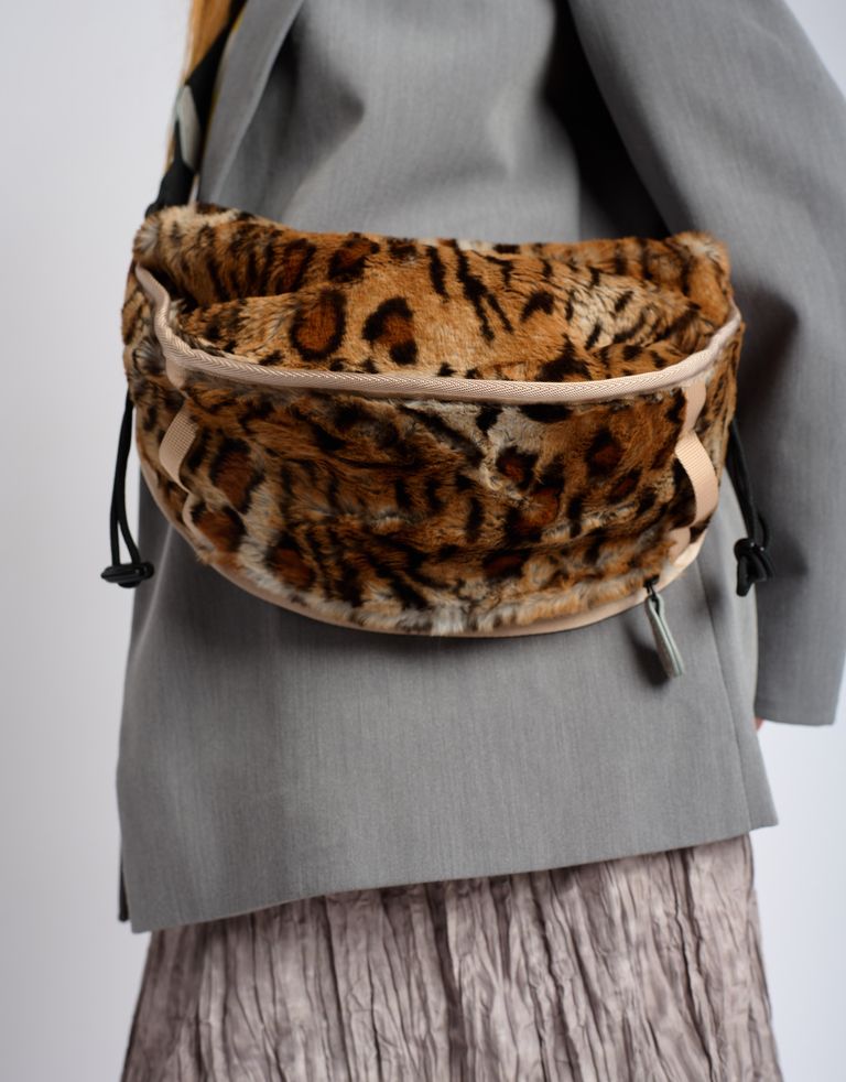 נעלי נשים - Flower Mountain - תיק פאוצ' FM - נמר3