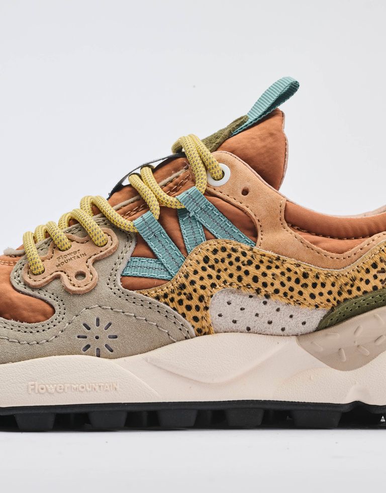 נעלי נשים - Flower Mountain - סניקרס מנומרות YAMANO - חום1