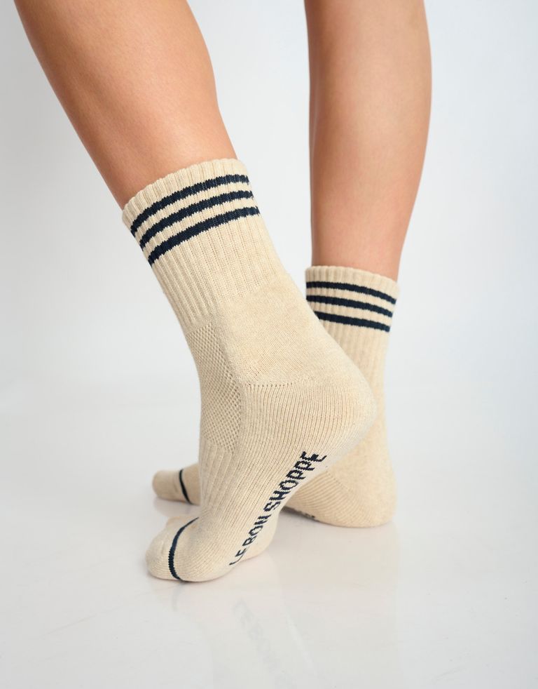 נעלי נשים -  - גרביים GIRLFRIEND - בז'1