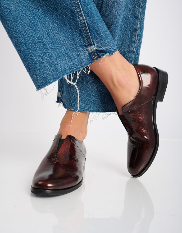 נעלי נשים - Yuko Imanishi - נעליים  מבריקות RIKO - חום4