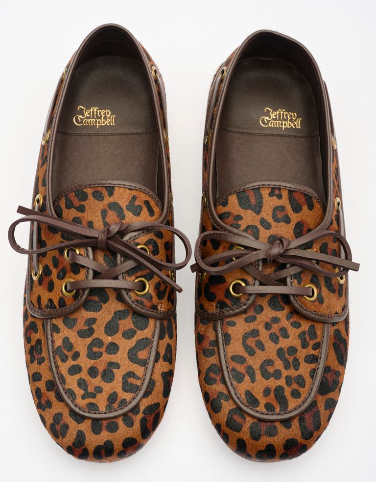 נעלי נשים - Jeffrey Campbell - מוקסינים BOAST מנומרות - חום1