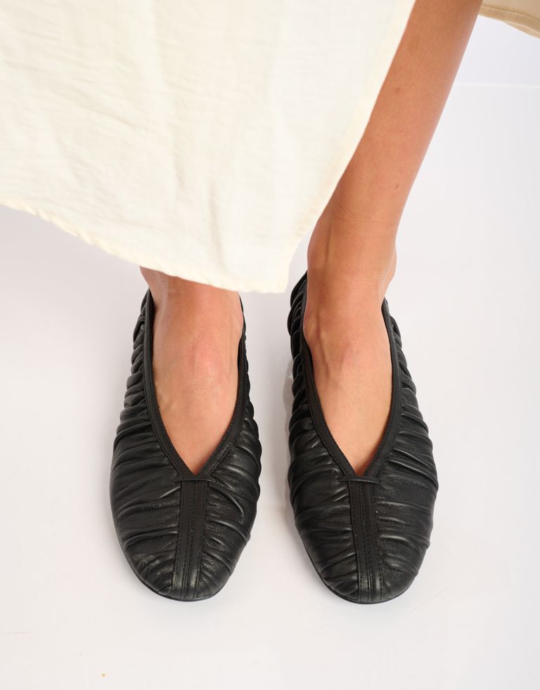 נעלי נשים - Bibi lou - נעלי סירה שטוחות RIGEL - שחור4