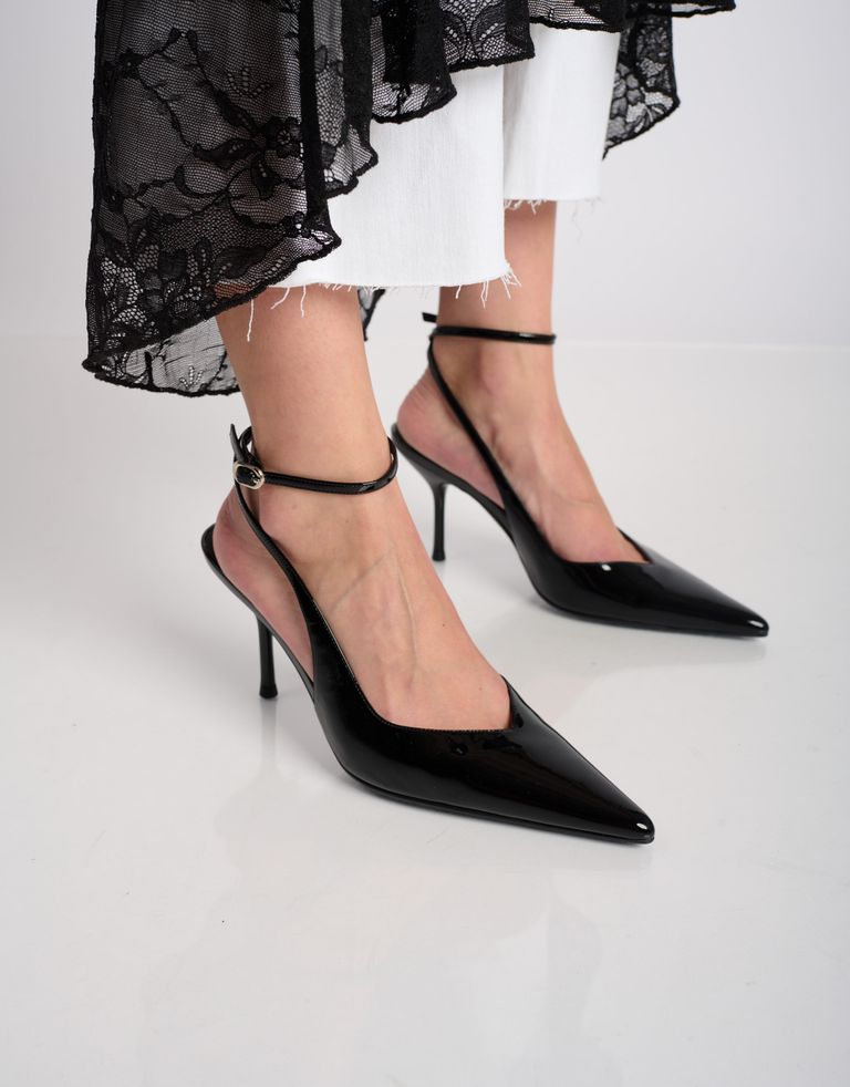 נעלי נשים - Jeffrey Campbell - נעלי סירה לק EXECUTIVE - שחור1