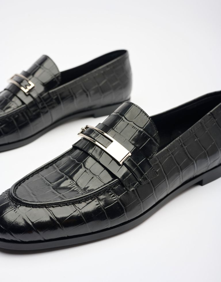 נעלי נשים - Jeffrey Campbell - מוקסינים LOAFED  קרוקו - שחור1