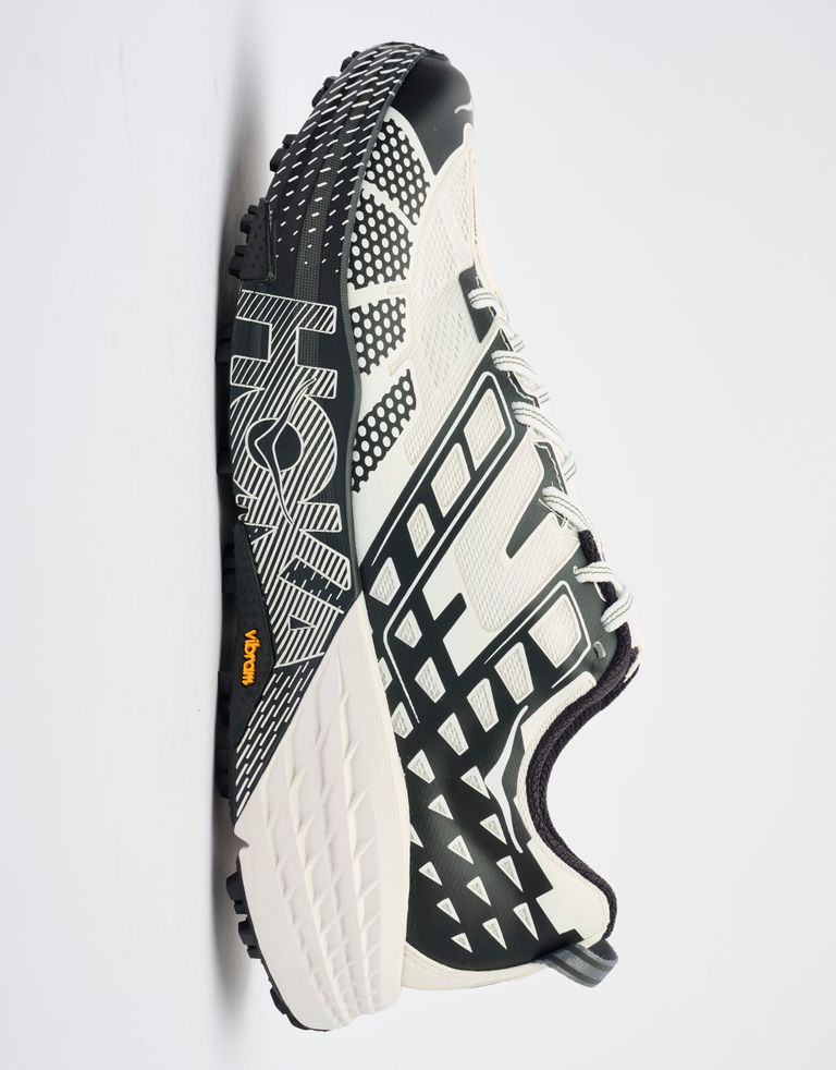 נעלי גברים - Hoka - סניקרס 2 SPEEDGOAT - לבן   שחור1