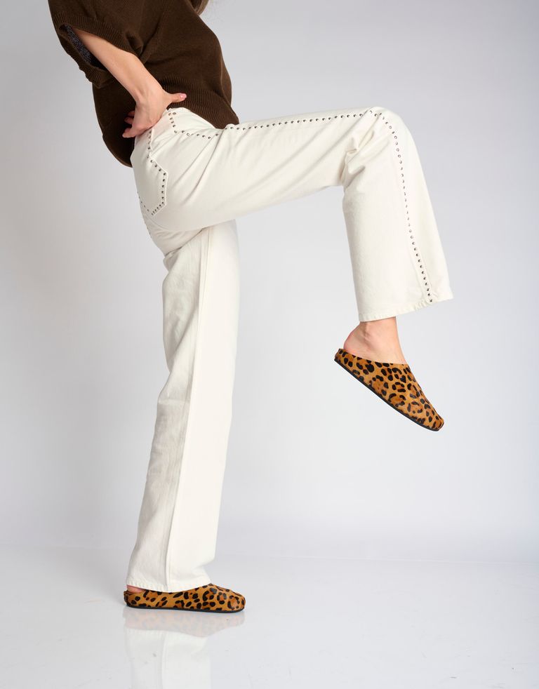 נעלי נשים - Jeffrey Campbell - כפכפי פרווה CONTENT - נמר1