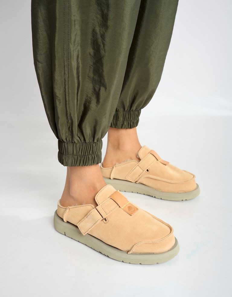 נעלי נשים - Satorisan - כפכפי זמש  UWABAKI - פודרה3