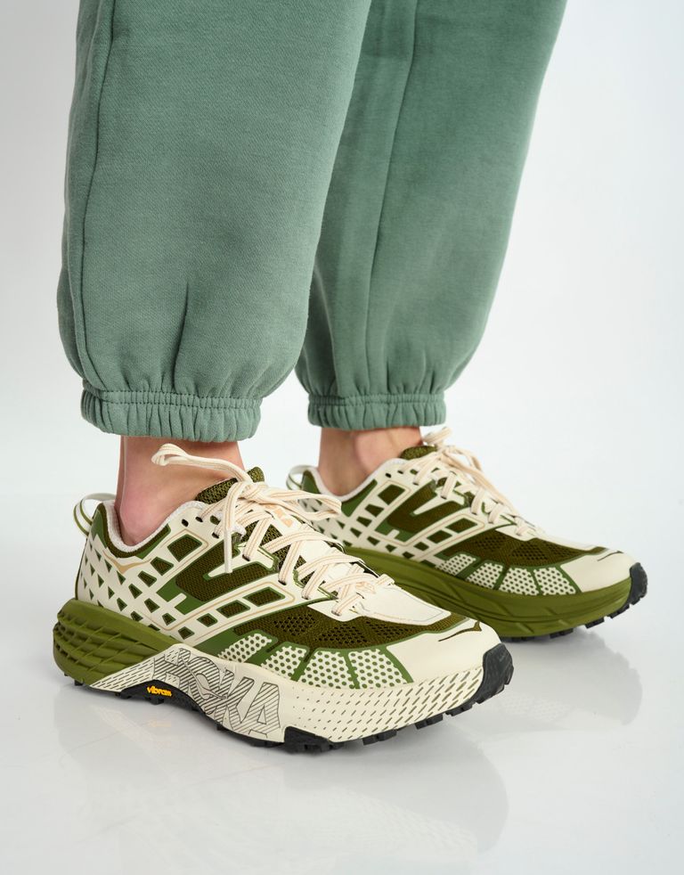 נעלי נשים - Hoka - סניקרס 2 SPEEDGOAT - ירוק3