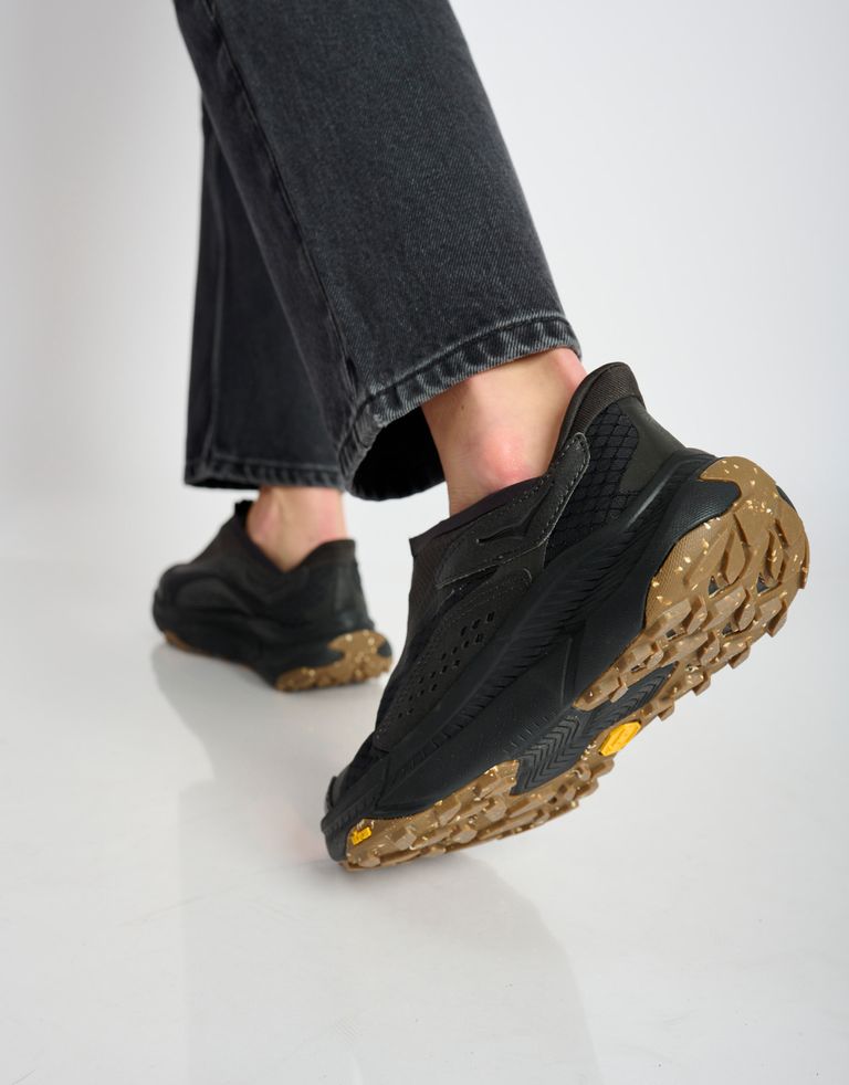 נעלי נשים - Hoka - סניקרס PROJECT TRANSPORT - שחור4