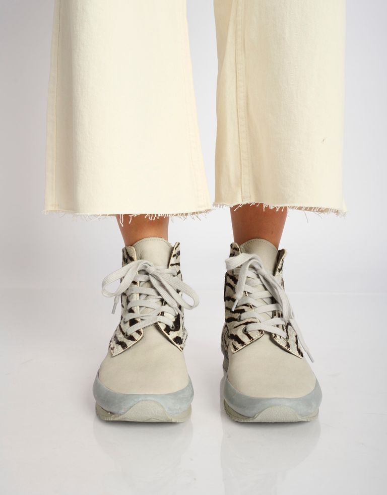 נעלי נשים - Aro - סניקרס גבוהות עם הדפס JAQ - זברה3