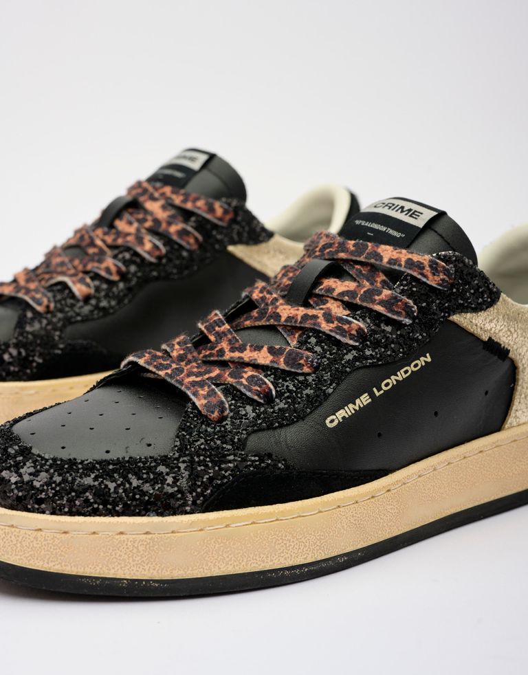 נעלי נשים - Crime London - סניקרס IGGY - שחור   זהב1