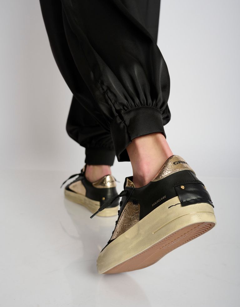 נעלי נשים - Crime London - סניקרס FREYA פלטפורמה - שחור   זהב4