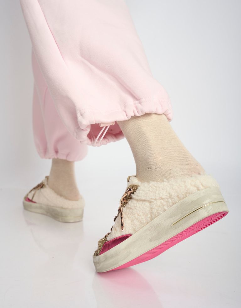 נעלי נשים - Crime London - כפכפים עם פרווה ALANIS - לבן4