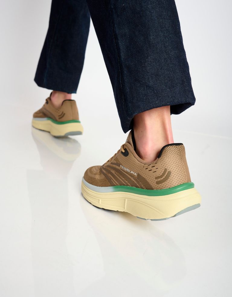 נעלי נשים - Fessura - סניקרס SPEED - חום בהיר4