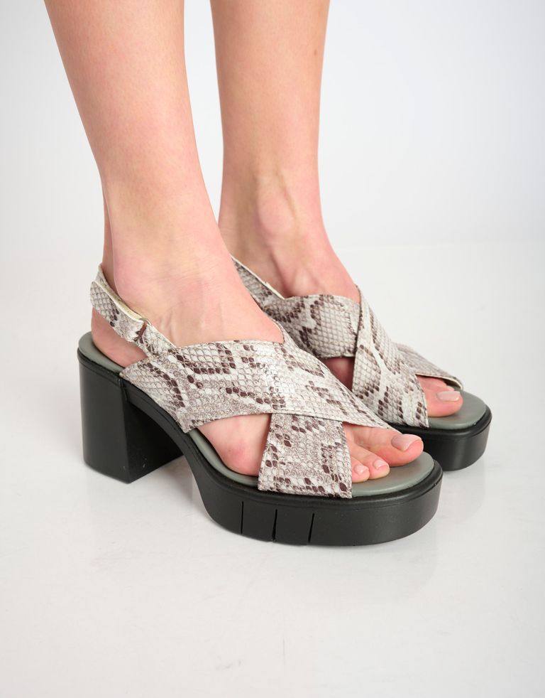 נעלי נשים - Art - סנדלי איקס EVISSA נחש - לבן   שחור2