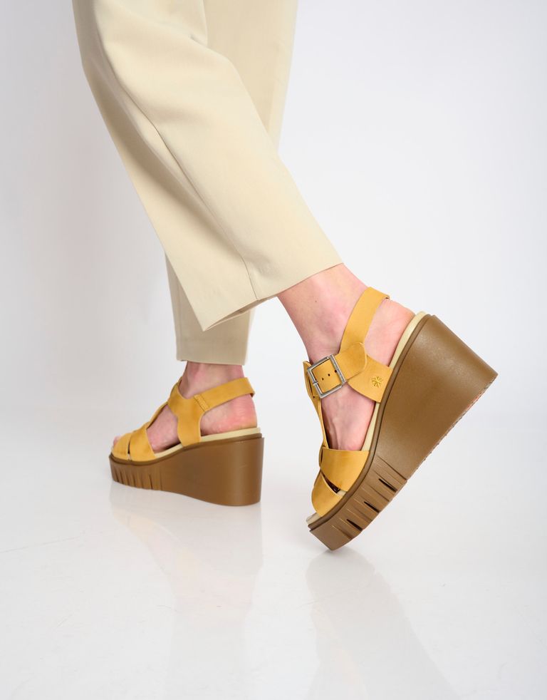 נעלי נשים - Art - סנדלי רוקי  CATANIA - חרדל1