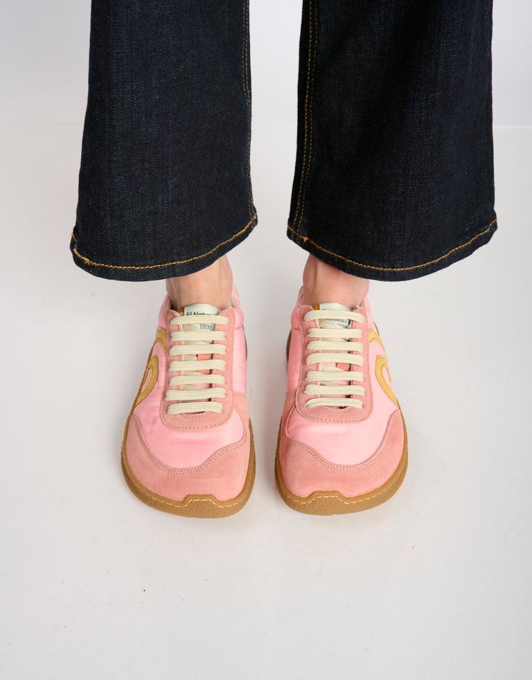 נעלי נשים - El Naturalista - סניקרס ניילון וזמש OROEL - ורוד3