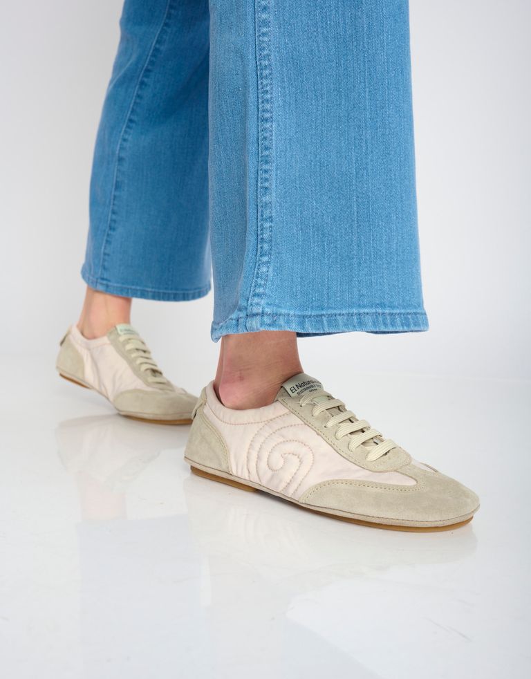 נעלי גברים - El Naturalista - סניקרס ניילון וזמש ESSENS - בז'1