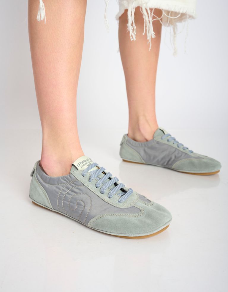 נעלי גברים - El Naturalista - סניקרס ניילון וזמש ESSENS - תכלת2
