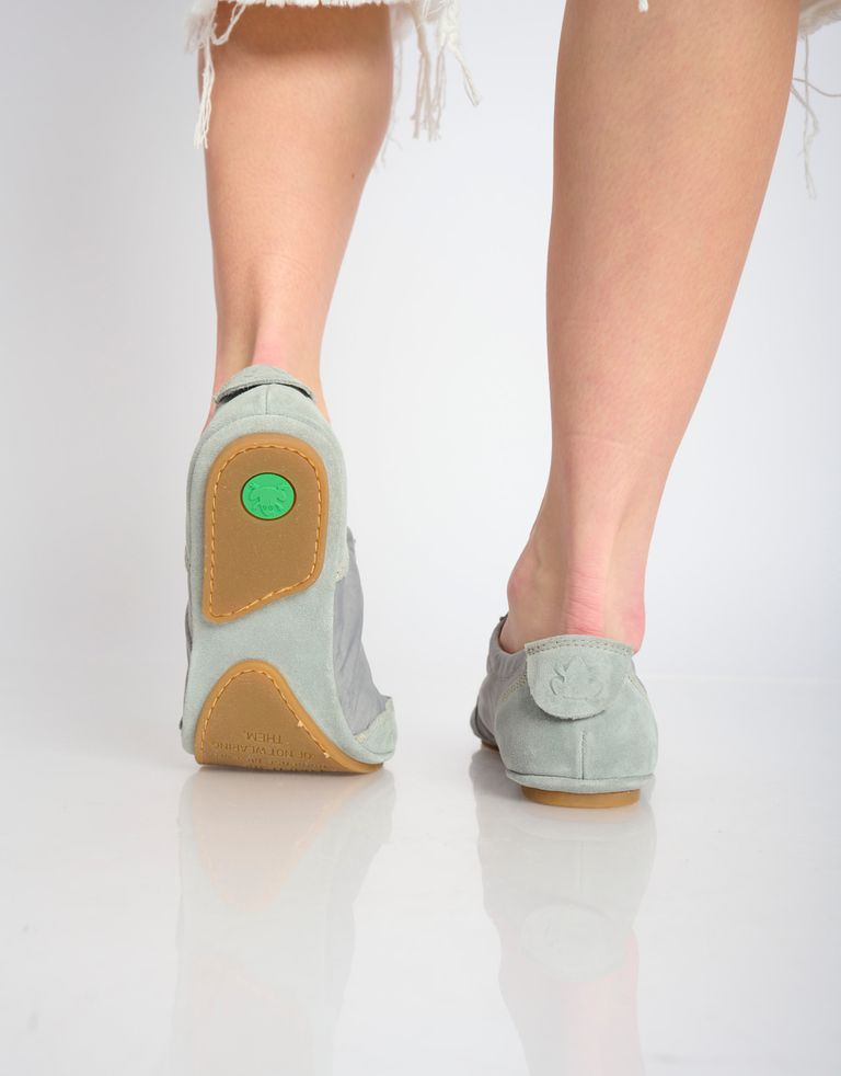 נעלי גברים - El Naturalista - סניקרס ניילון וזמש ESSENS - תכלת4