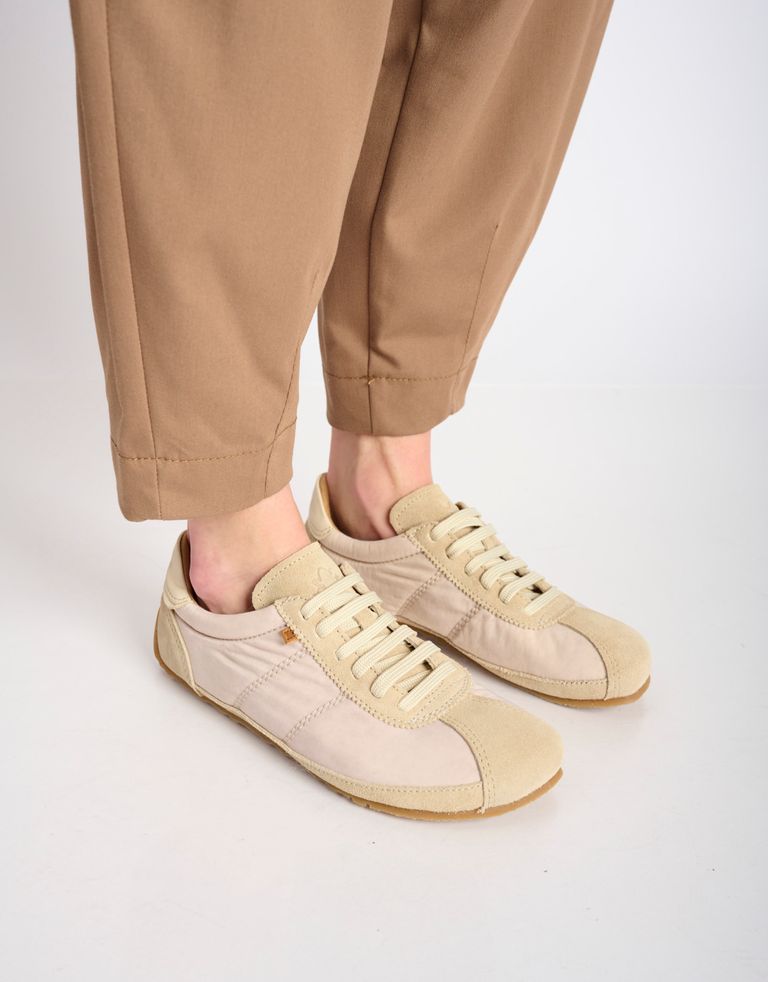 נעלי נשים - El Naturalista - סניקרס ניילון וזמש ONDINA - אופוויט1