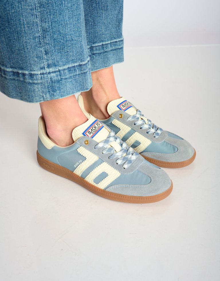 נעלי נשים - BACK 70 - סניקרס בד וזמש GHOST - תכלת4